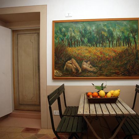 SantʼAngelo in VadoPalazzo Santinelli住宿加早餐旅馆 客房 照片