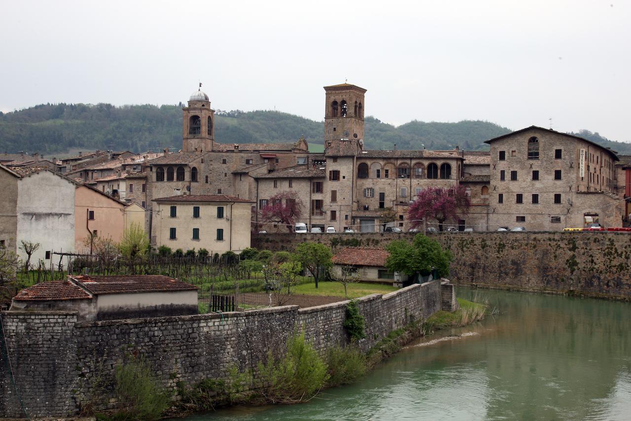SantʼAngelo in VadoPalazzo Santinelli住宿加早餐旅馆 外观 照片